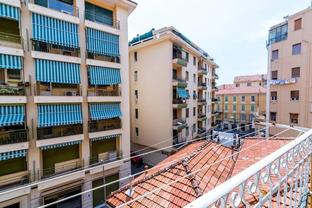 Appartamento Goethe - 2 Camere - 100M Stazione - 200M Palafiori Sanremo Apartment