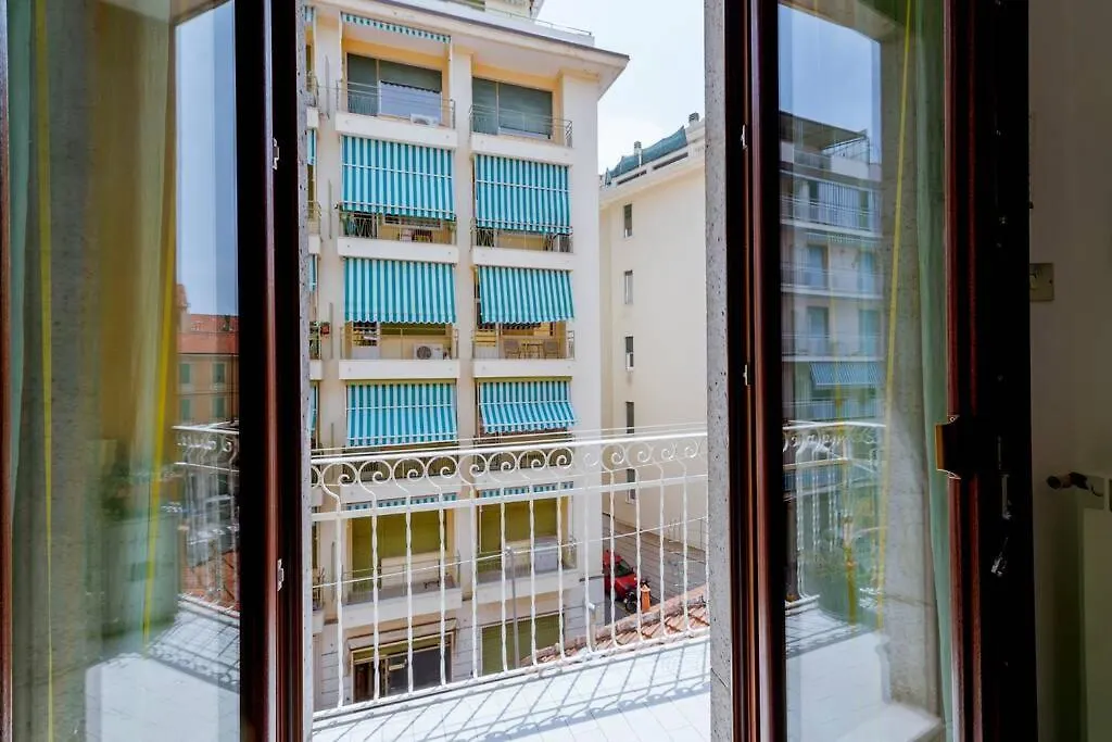 Apartment Appartamento Goethe - 2 Camere - 100M Stazione - 200M Palafiori Sanremo Italy